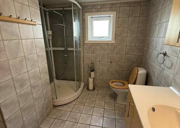 Overnatting, Cm Havigs Gate 16, 5 Bedroom Mosjøen